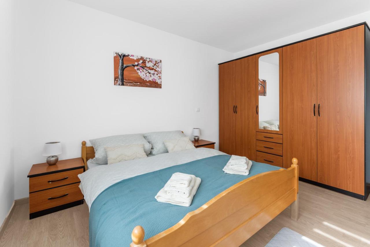 Apartment Mdm Buje Extérieur photo